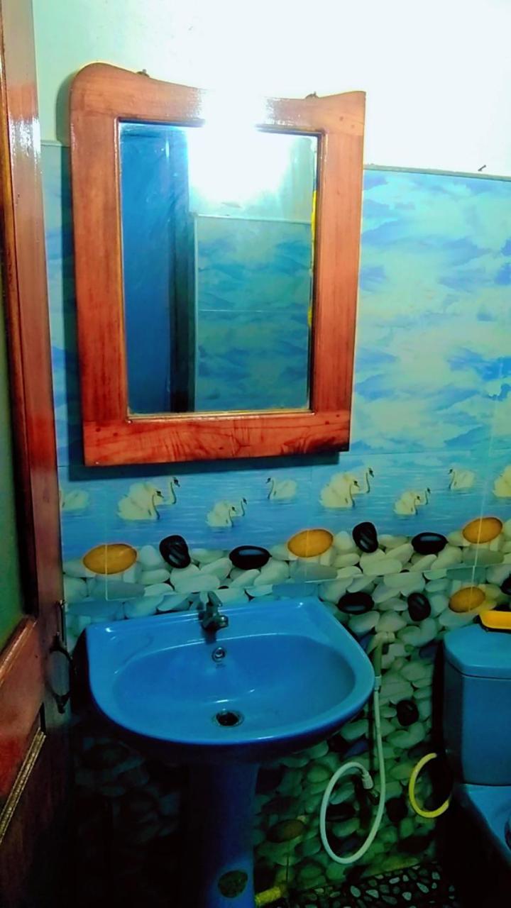 Ella Kumi Hostel Extérieur photo